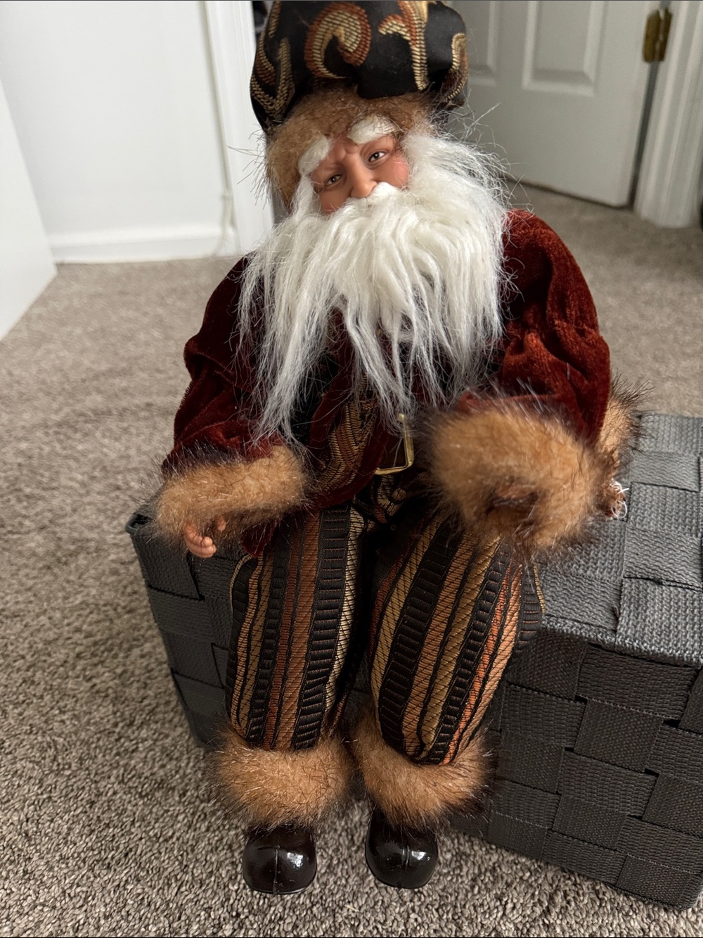 Vintage Santa sitting down